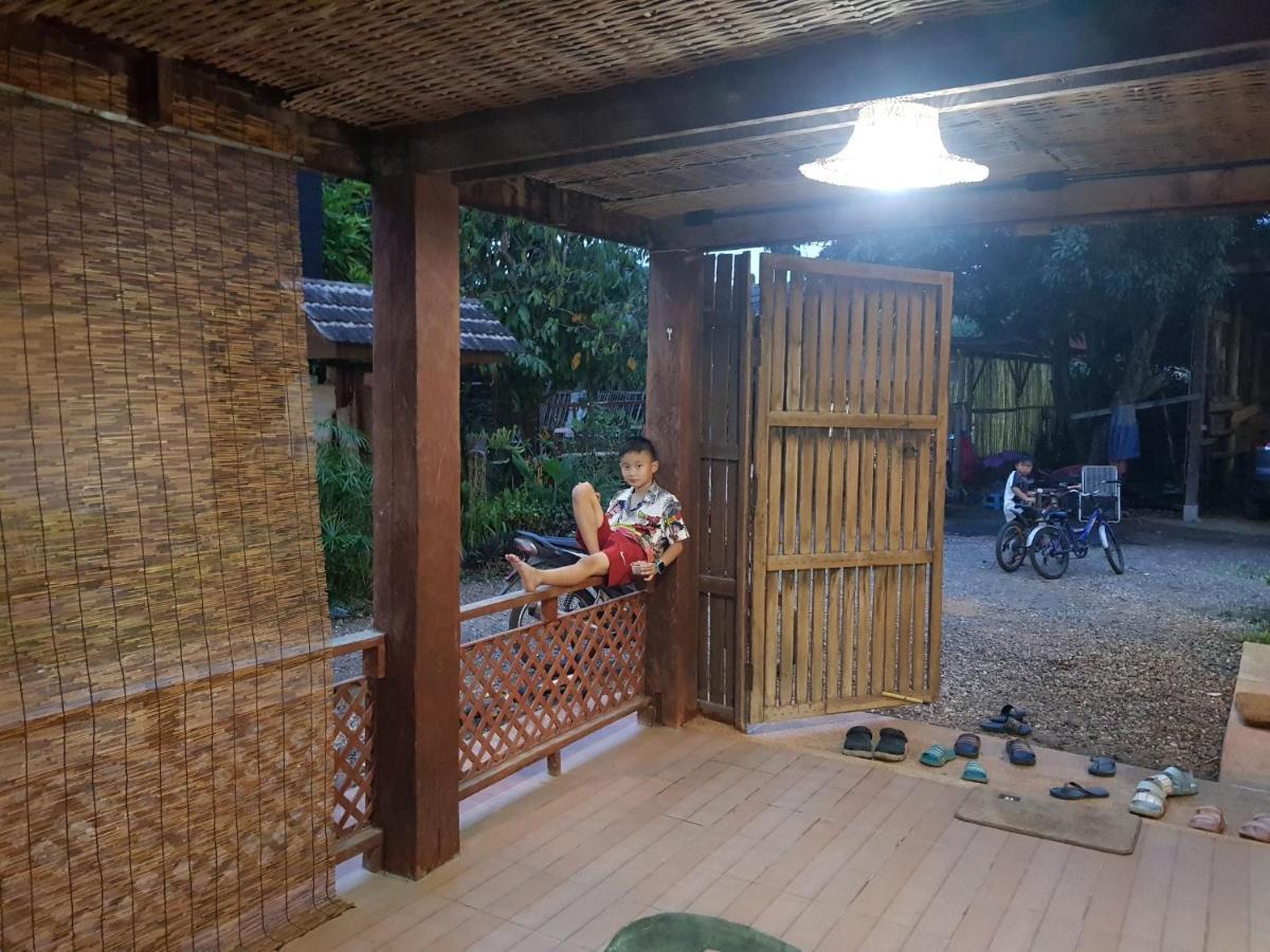 Kedthawa Homestay เฮือนเก็ดถะหวา Ban Cho Lae Buitenkant foto