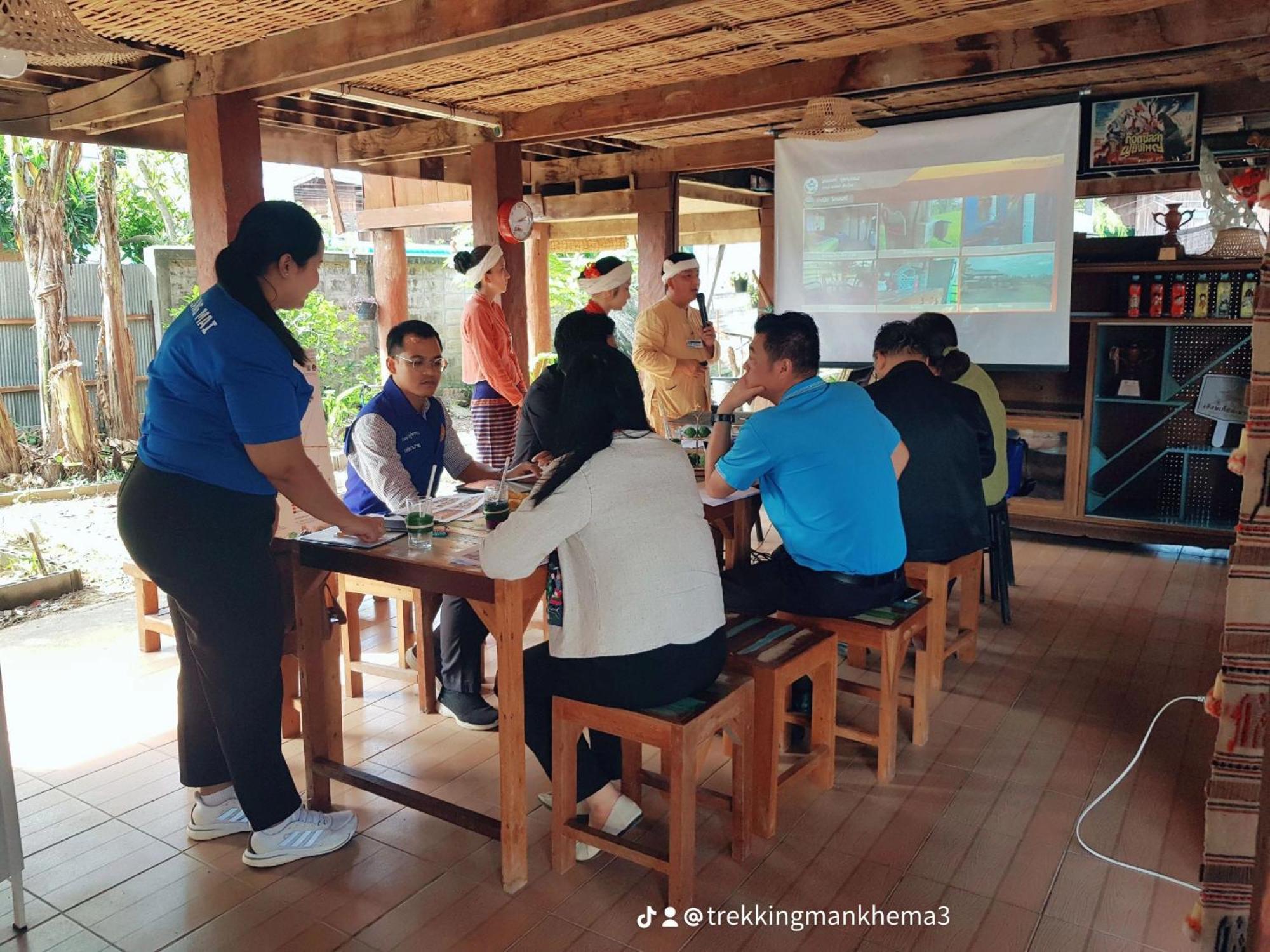Kedthawa Homestay เฮือนเก็ดถะหวา Ban Cho Lae Buitenkant foto