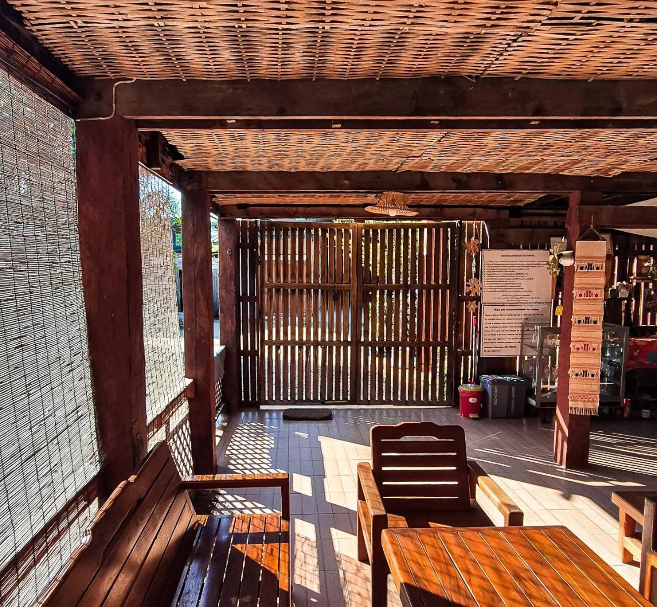 Kedthawa Homestay เฮือนเก็ดถะหวา Ban Cho Lae Buitenkant foto