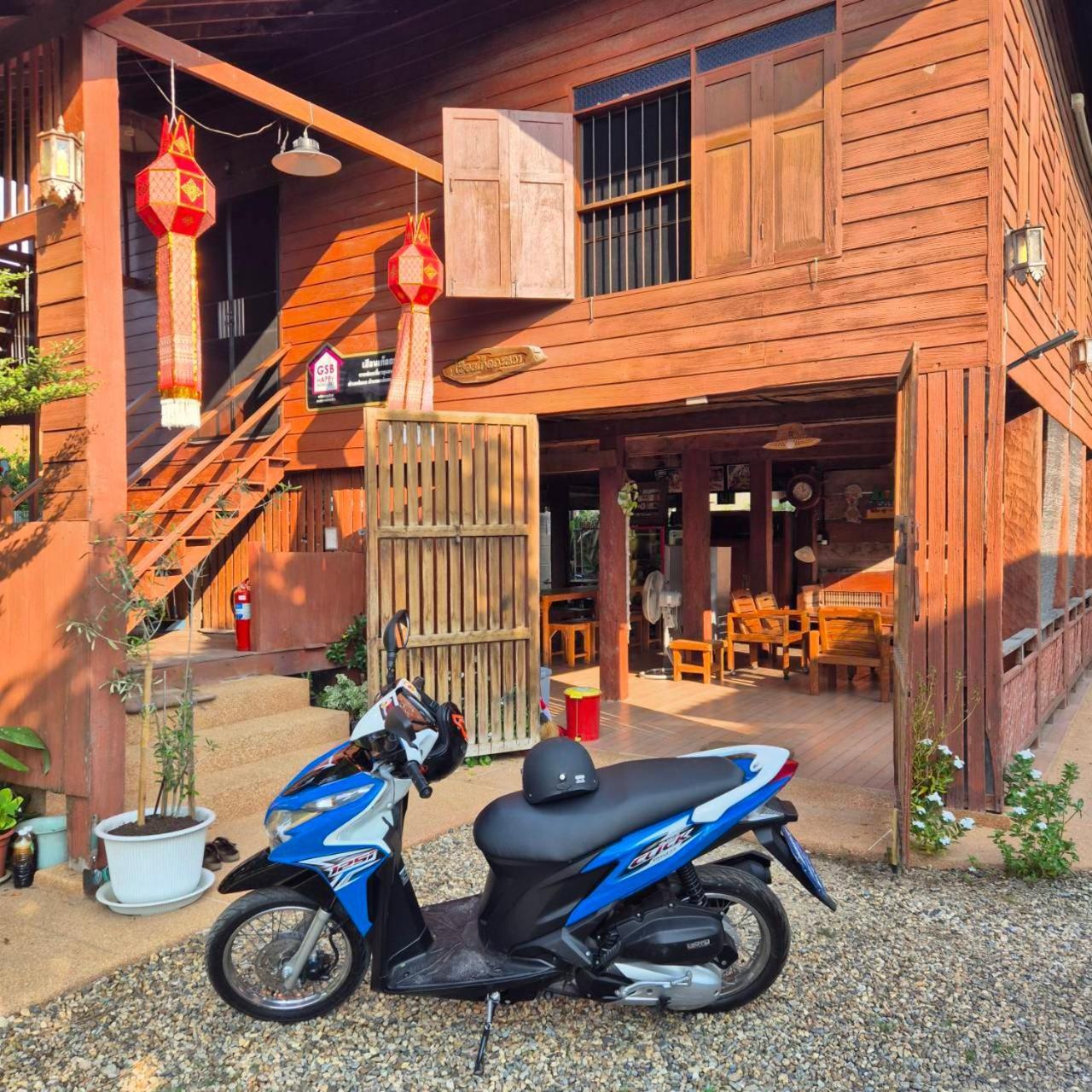 Kedthawa Homestay เฮือนเก็ดถะหวา Ban Cho Lae Buitenkant foto